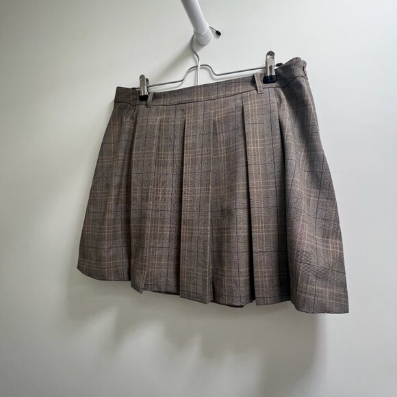 Nordstrom Tracy Check Pleated Miniskirt (Size 10) - Picture 10 of 11